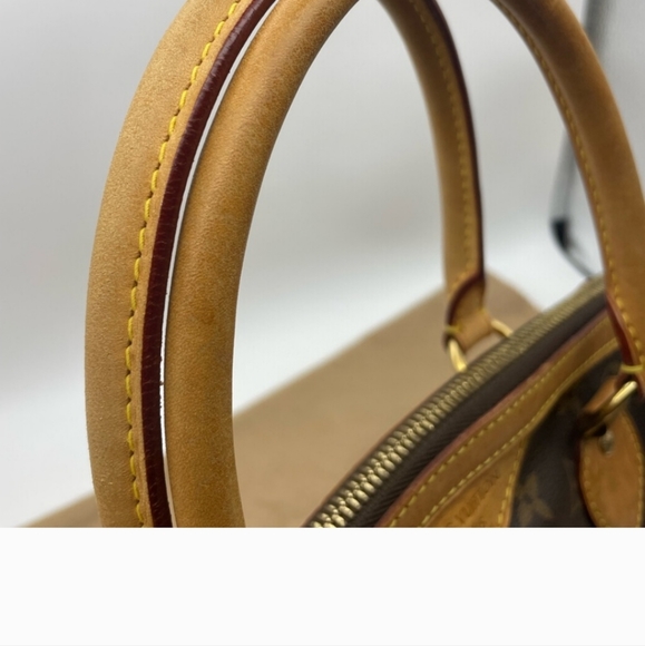 Louis Vuitton Tivoli PM. LV gorgeous bag - Picture 10 of 16